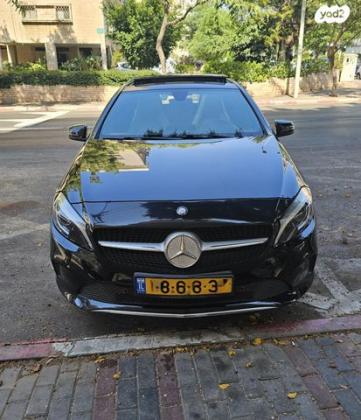 מרצדס A-Class A180 Urban אוט' 1.6 (122 כ"ס) בנזין 2016 למכירה בפתח תקווה