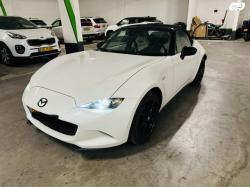 מאזדה MX-5 Black/White ידני 2.0 (183 כ''ס) בנזין 2024 למכירה ביבנה