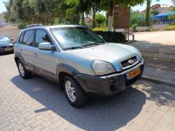 יונדאי טוסון 4X4 SE אוט' בנזין 2.7 (175 כ''ס) בנזין 2008 למכירה בר