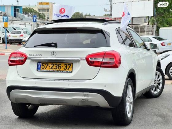 מרצדס-בנץ GLA Style GLA 200 אוט׳ 1.6 (156 כ״ס) [2014-2017] בנזין 2016 למכירה בנתניה