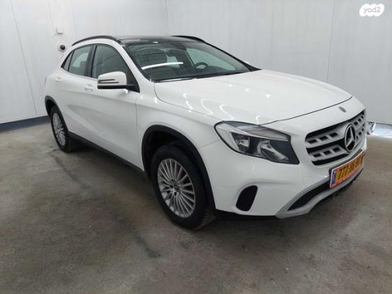 מרצדס-בנץ GLA Style FL GLA 200 אוט׳ 1.6 (156 כ״ס) בנזין 2020 למכירה בתל אביב יפו