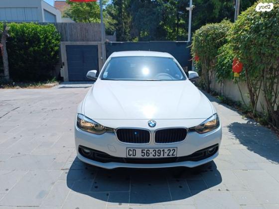 ב מ וו סדרה 3 Luxury 318i אוט׳ 1.5 (136 כ״ס) בנזין 2016 למכירה בתל אביב יפו