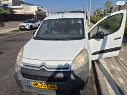 סיטרואן ברלינגו Comfort ידני דיזל מיניוואן / MPV 5 מק 4 דל 1.6 (75