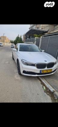 ב מ וו סדרה 7 Luxury 740i אוט׳ 3.0 (326 כ״ס) בנזין 2016 למכירה בבאר שבע