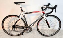 אופני כביש פול קרבון Pinarello