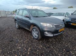 טויוטה RAV4 ארוך (2012)